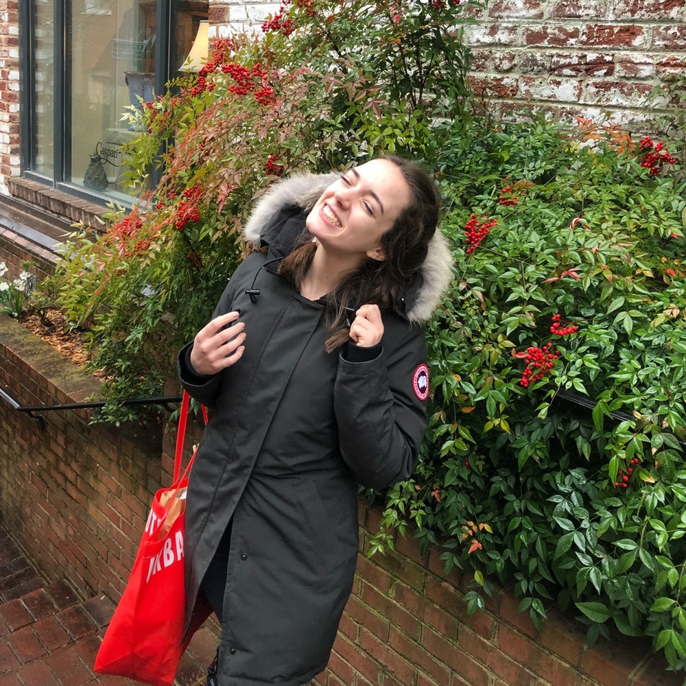 Canada Goose Women’s Victoria Down Coat XS